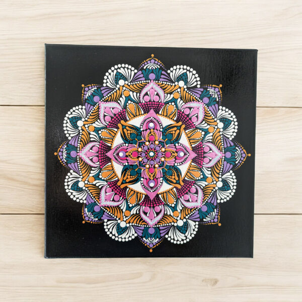 Elengedés Kézműves Mandala Festmény 30x30 cm