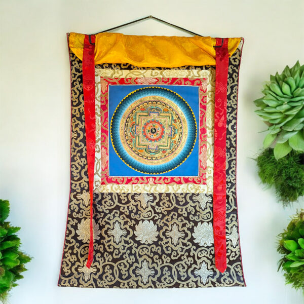 Nepáli buddhista mandala thangka Om Mani Padme Hum mantrával