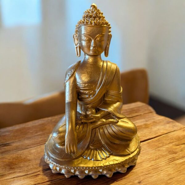 Shakyamuni Buddha szobor